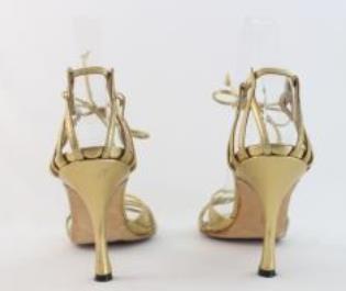 女士必備的高跟鞋品牌設(shè)計師 意大利貴族Manolo Blahnik
