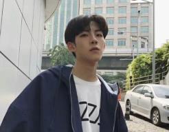 盤點(diǎn)2019抖音最帥的男生top10 費(fèi)啟鳴現(xiàn)在已經(jīng)進(jìn)軍演藝圈