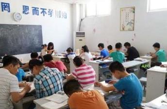 補習班十大知名品牌 TutorABC英語由美國硅谷技術團隊研發(fā)創(chuàng)立