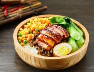 牛肉飯十大品牌 偶拌秘汁牛肉飯成為當(dāng)前市場上受關(guān)注的品牌商機(jī)