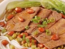 米粉十大品牌 統(tǒng)桶發(fā)鹵粉原材料供應(yīng)鹵粉新技術(shù)研發(fā)為一體