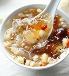 糖水排行榜 仁信糖水現(xiàn)在為全國人做甜品