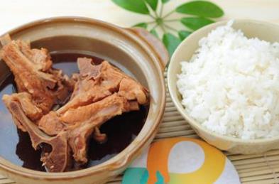排骨米飯排行榜 三姐排骨米飯致力于為消費者提供的秘制排骨米飯