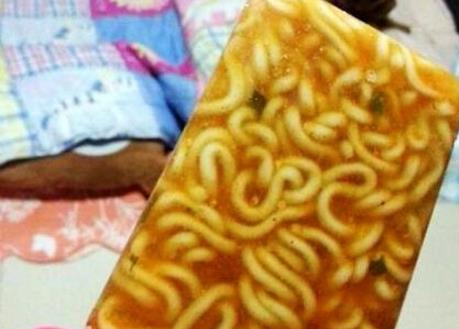 世界上最“硬核”的泡面方式排行榜 板藍(lán)根泡面排名第一