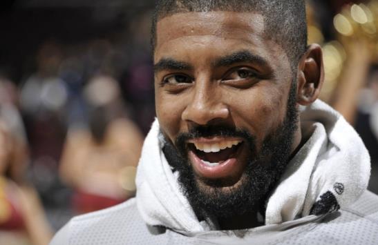 NBA十大迷之微笑 尼克楊成熱門(mén)表情包 江湖再無(wú)搞笑奧尼爾