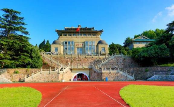 2019-2020中國重點大學(xué)競爭力排行榜 清華北大排名穩(wěn) 武大超復(fù)旦
