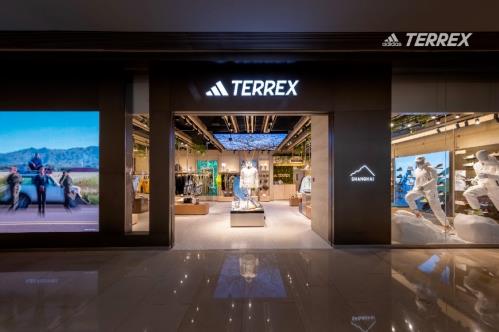 助力終結(jié)塑料廢棄物, adidas TERREX環(huán)保新品帶來創(chuàng)新體驗