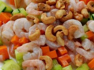 腰果的營(yíng)養(yǎng)價(jià)值、功效與作用、食用禁忌、食用方法