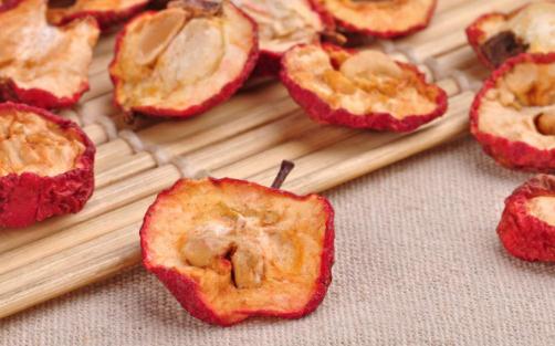 山楂茶有哪些營養(yǎng)價(jià)值?山楂茶可以和哪些東西搭配?