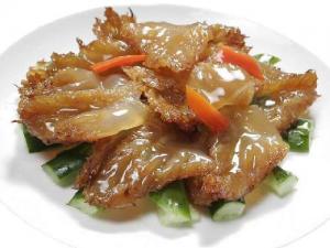 海蜇頭怎么做好吃？如何做海蜇頭會(huì)又松又軟