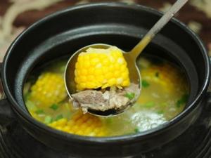 用什么鍋煲湯最好？煲湯用什么鍋 