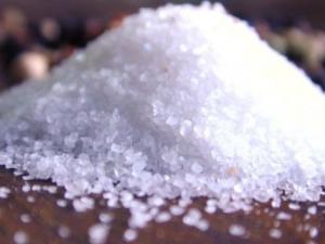 如何防止食鹽受潮？防止食鹽受潮的方法