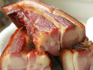 如何挑選優(yōu)質(zhì)臘肉？臘肉的選購小竅門