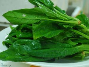 菠菜怎么吃更有營養(yǎng)？菠菜怎么吃更健康