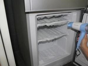 冰箱結(jié)霜怎么辦？快速給冰箱除霜辦法