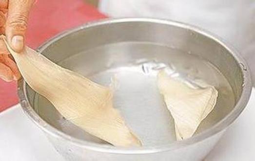 如何泡發(fā)干魚(yú)翅?干魚(yú)翅的泡發(fā)方法