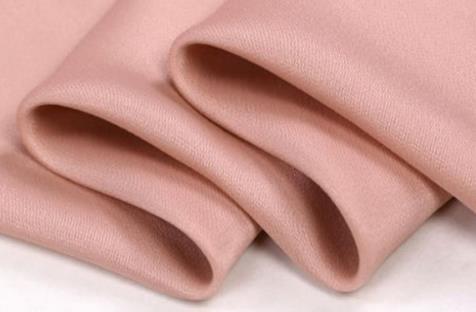 真絲衣服有白色印記怎么洗掉?真絲衣服怎么保養(yǎng)