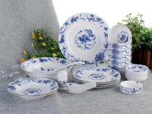 如何選購陶瓷餐具？使用陶瓷餐具的注意事項