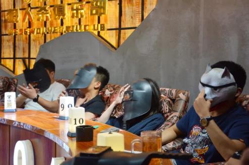 線(xiàn)下劇本殺可以帶手機(jī)嗎?玩劇本殺要換衣服嗎