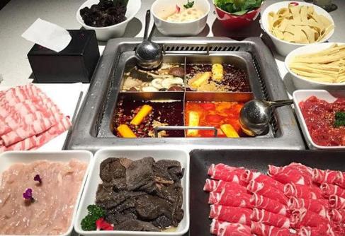 兩個人吃海底撈300元夠嗎?海底撈怎么點單劃算
