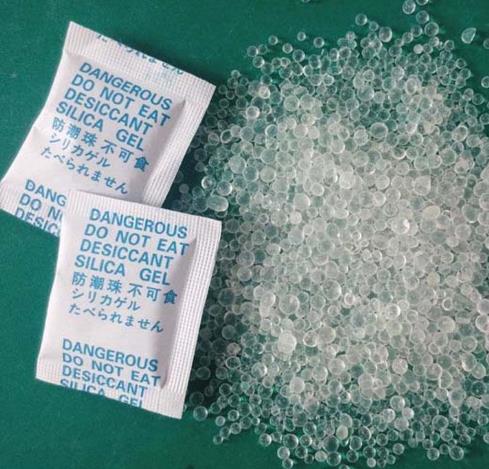 干燥劑沒撕開泡了水后的杯子還能用嗎?干燥劑沒撕開泡了水會爆炸嗎