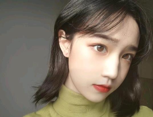 美瞳的度數(shù)怎么選擇?為什么戴隱形眼鏡感覺眼睛好干?