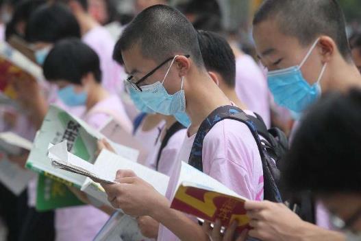 中考前怎么調(diào)整心態(tài)?中考前成績(jī)下滑的原因