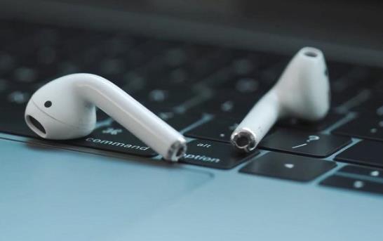 AirPods充電倉(cāng)一晚掉多少電?airpods充電倉(cāng)不用都掉電正常嗎