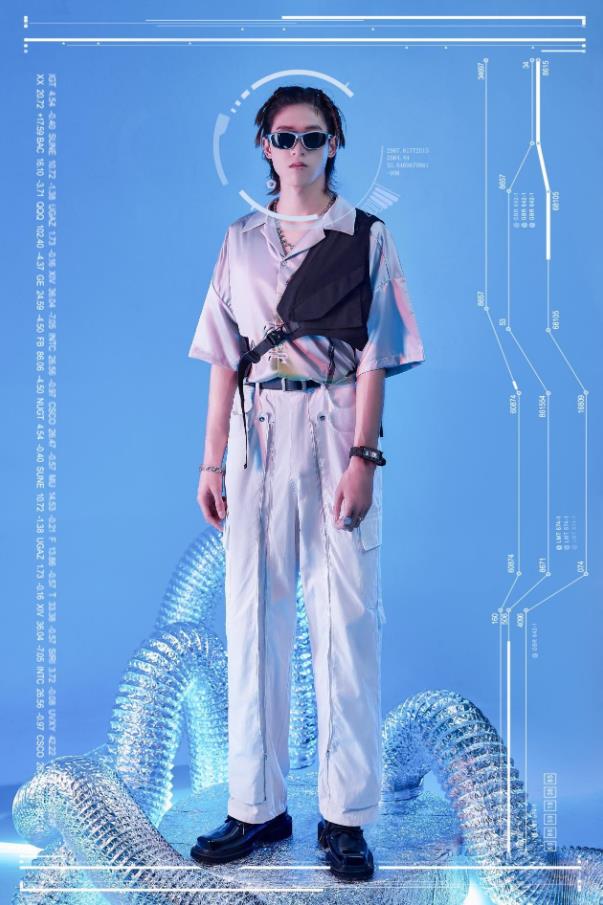 DONHA得物獨(dú)家首發(fā)RANGER賽博朋克限定款絕地黑電子表