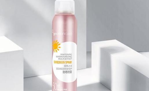 防曬噴霧噴到衣服上能洗掉嗎 防曬噴霧開封后一年還能用嗎