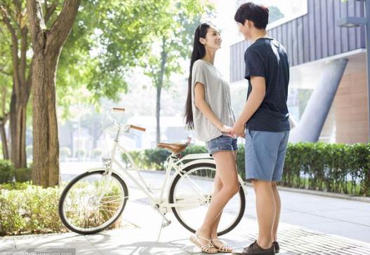 大學(xué)報到家長去的多嗎?大學(xué)報到完可以出去嗎?