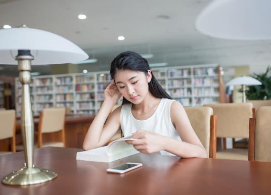 大專還沒開學想轉專業(yè)怎么辦?2021年大專報名是幾月份?
