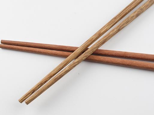 第一次用合金筷子要煮一下嗎?為什么說筷子不能用開水煮?