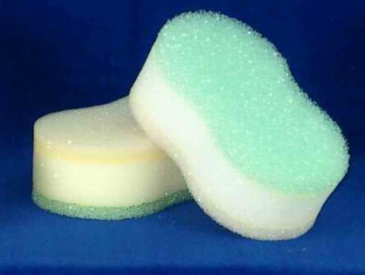 用納米海綿擦碗有沒(méi)有毒?用納米海綿給孩子搓澡好不好?