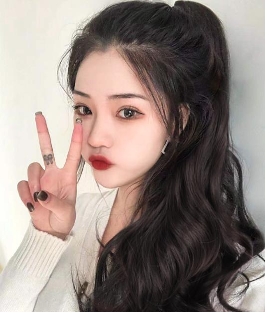 如何扎高馬尾不往下掉 高馬尾怎么扎好看學(xué)生
