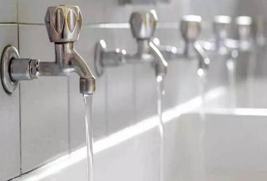 為什么水龍頭怎么扭都是歪的?水龍頭水忽大忽小怎么解決?