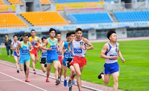 跑完步喝飲料是不是等于沒跑步 跑完步喝蘇打水好還是礦泉水