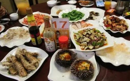 大餐后重了5斤是脂肪嗎 晚上吃撐了怎么補(bǔ)救不變胖