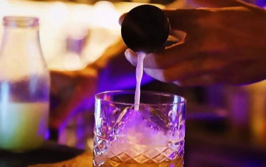 喝酒后多少小時(shí)可以開車 喝完酒之后怎么快速解酒