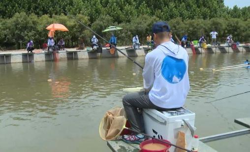 國慶釣魚釣深水還是淺水 國慶節(jié)釣魚用什么餌料