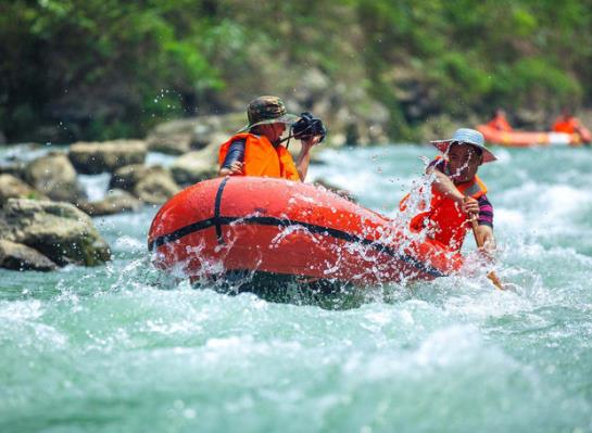 漂流眼睛進(jìn)水怎么辦?漂流坐哪個(gè)位置最安全?