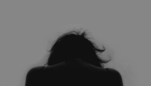 抑郁癥不是想開點就能解決的 四大征兆識別早期抑郁癥