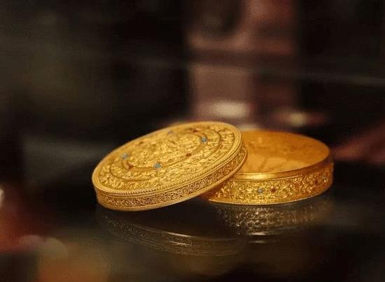 一口價的黃金回收是按標價還是按克?金鐲子為什么沒有鋼?
