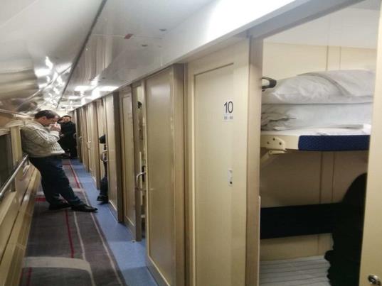 十小時的火車坐軟臥舒服還是硬臥舒服?火車的軟臥一般在幾號車廂