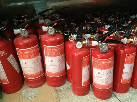 車載滅火器可以倒放嗎?車上是不是一定要配滅火器