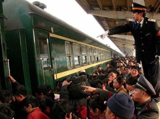 2022年春運會不會禁止跨?春運火車票提前多少天預(yù)售