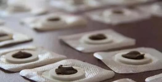 三九貼可以一直貼著嗎 三九貼一共貼幾個(gè)位置