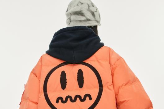 羽絨服白鴨絨好還是灰鴨絨好 羽絨服會(huì)越洗越不暖和嗎
