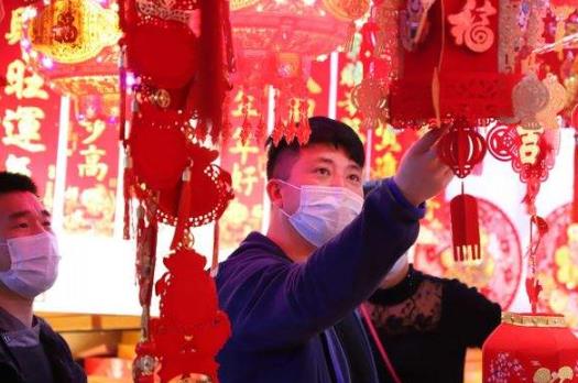 就地過年是不可以離開工作地嗎?就地過年買了機(jī)票能全額退嗎