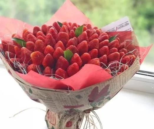 草莓花束可以帶上飛機(jī)嗎?草莓花束怎么包裝好看圖片